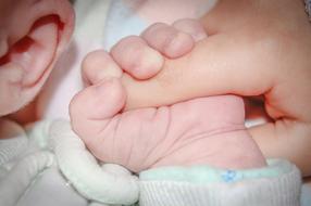 Nacimiento y cuidado de menor. Regulación laboral y de Seguridad Social
